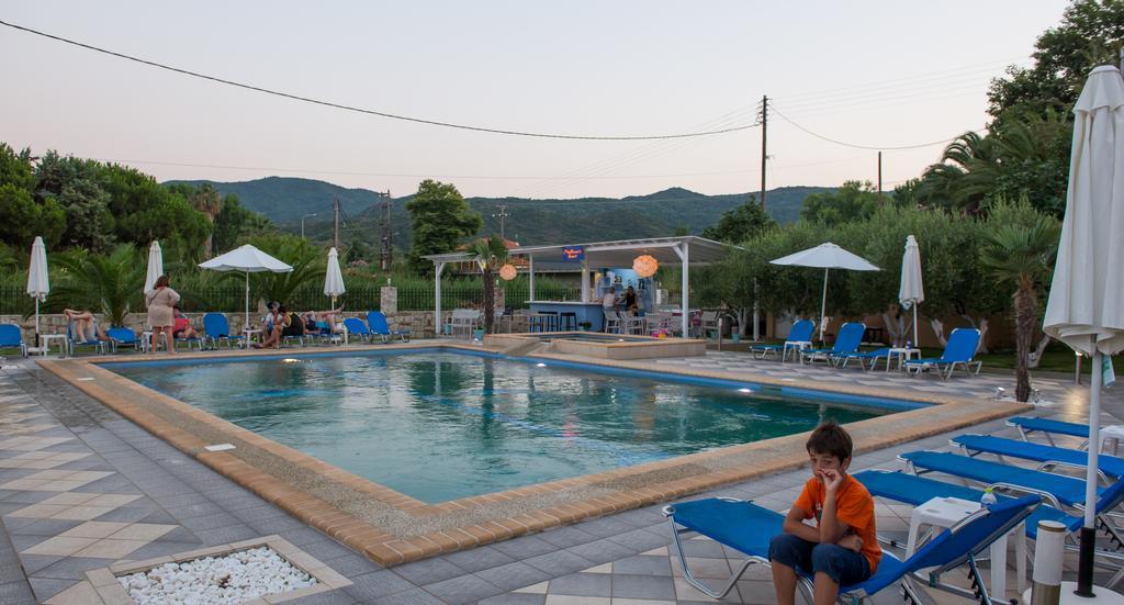 Hotel Stefani Sarti Buitenkant foto