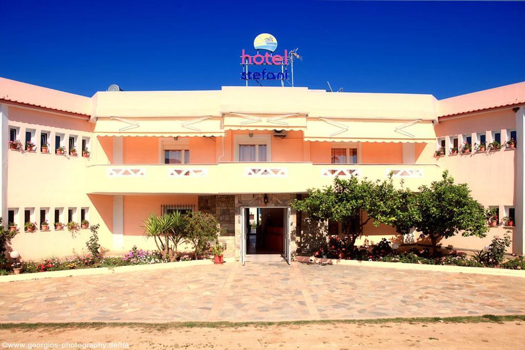 Hotel Stefani Sarti Buitenkant foto